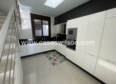 Venta - Adosado - Villamartin - Villamartín