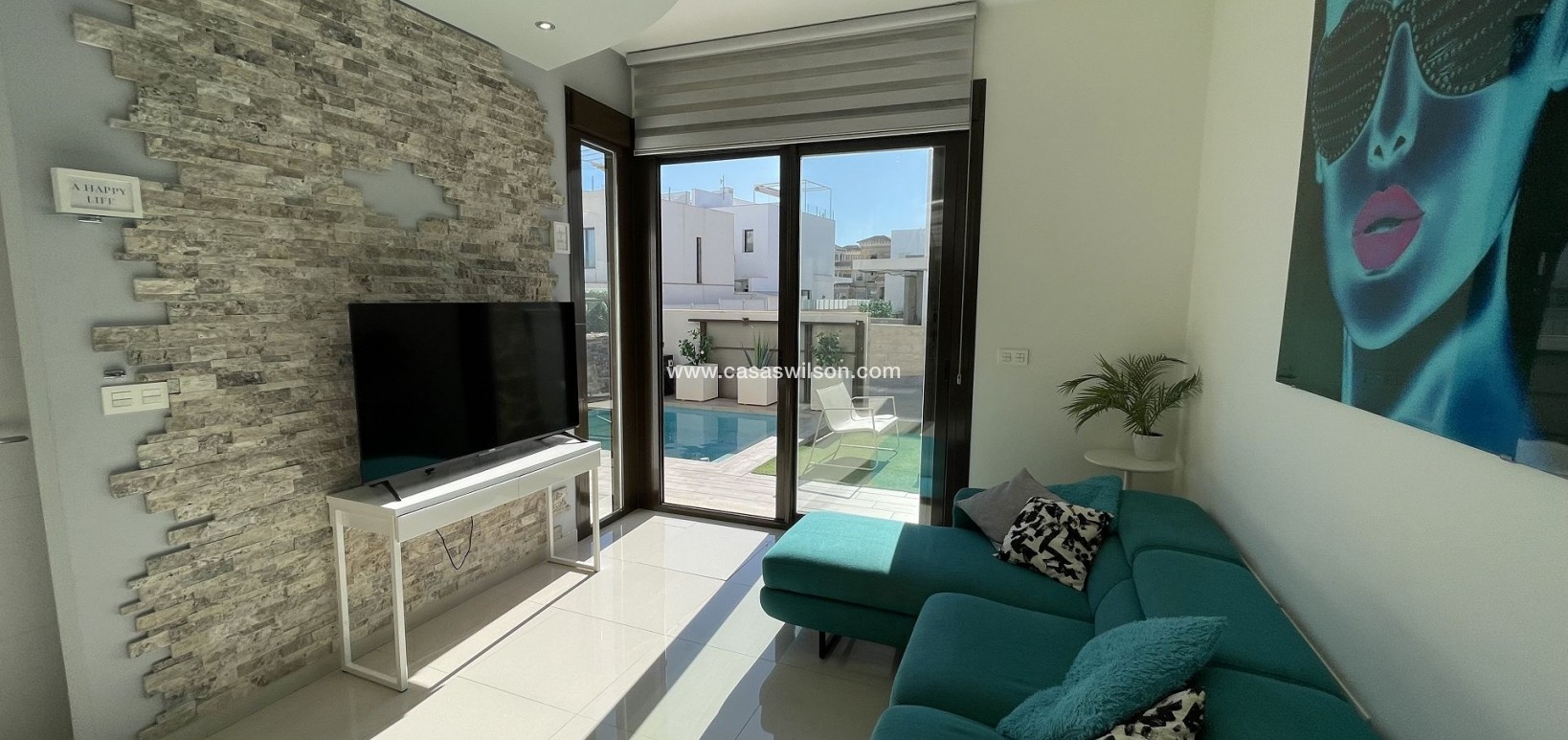 Venta - Adosado - Villamartin - Villamartín