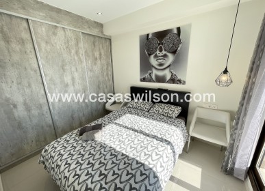 Venta - Adosado - Villamartin - Villamartín