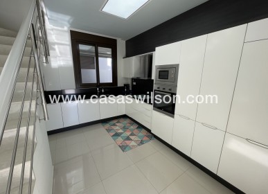 Venta - Adosado - Villamartin - Villamartín