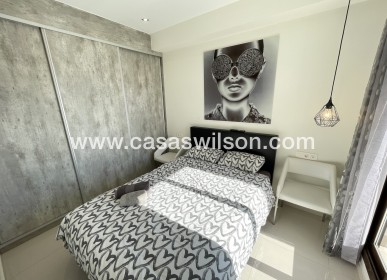 Venta - Adosado - Villamartin - Villamartín