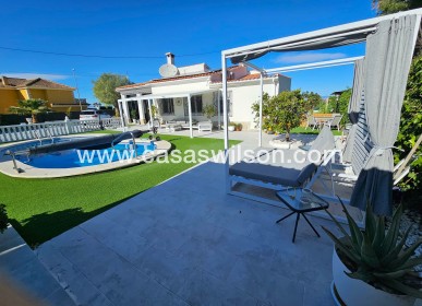 Venta - Chalet - La Marina