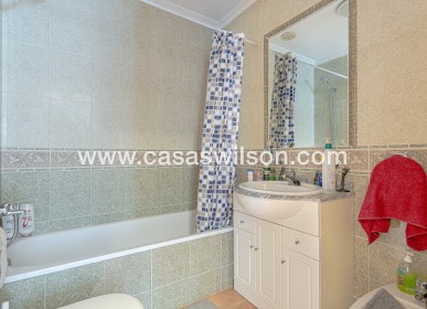 Venta - Chalet - Pilar de la Horadada - Costa Blanca