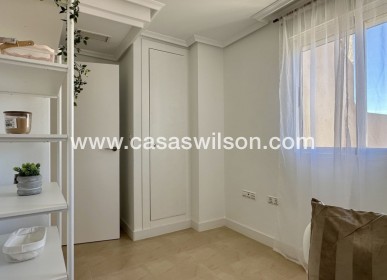 Sale - Apartment - Torrevieja - Costa Blanca