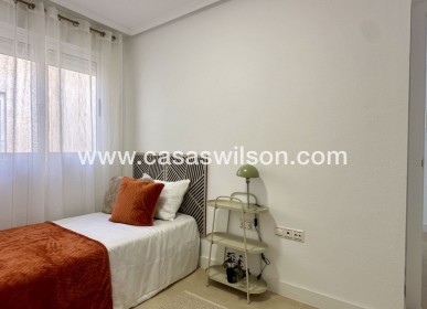 Sale - Apartment - Torrevieja - Costa Blanca