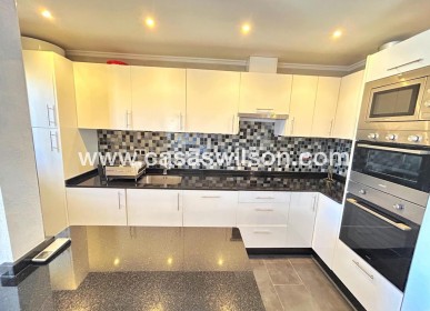 Sale - Townhouse - Villamartin - Costa Blanca