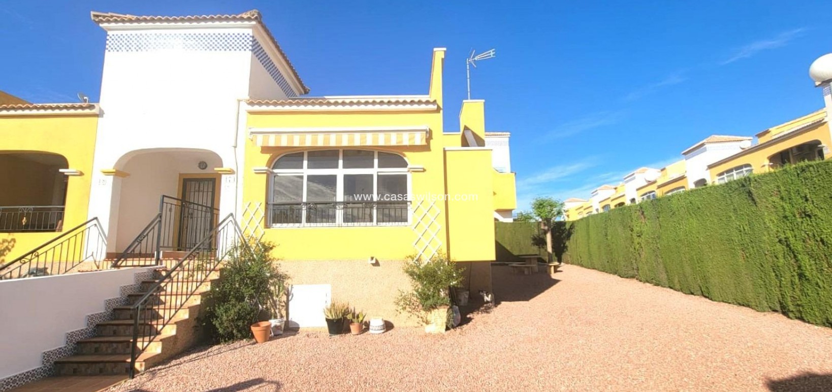 Sale - Townhouse - Los Montesinos - Los Montesinos - Urb. La Herrada