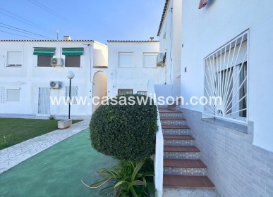 Sale - Bungalow - Orihuela Costa - Cabo Roig