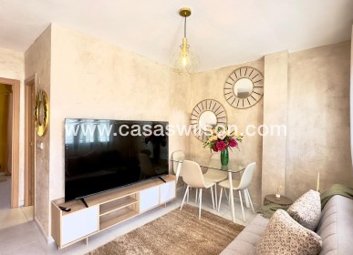 Sale - Bungalow - Orihuela Costa - Cabo Roig