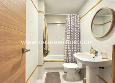 Sale - Bungalow - Orihuela Costa - Cabo Roig