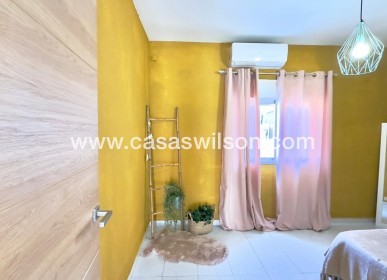 Sale - Bungalow - Orihuela Costa - Cabo Roig