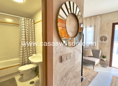 Sale - Bungalow - Orihuela Costa - Cabo Roig