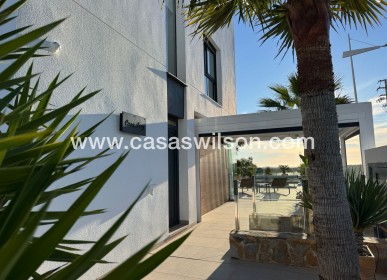 Sale - Villa - Algorfa - La Finca Golf
