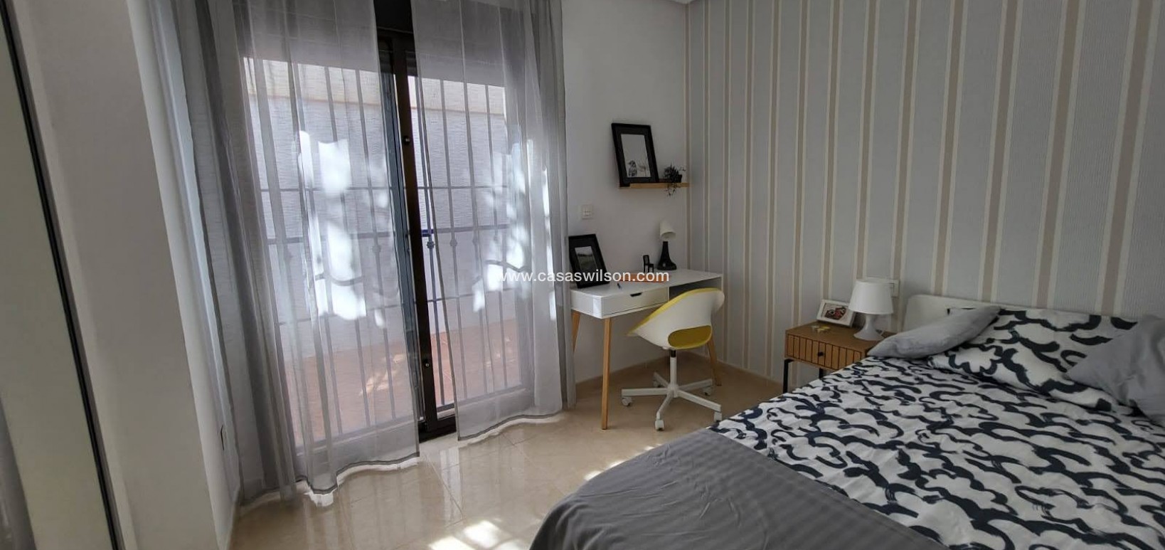 Sale - Townhouse - Villamartin - Costa Blanca