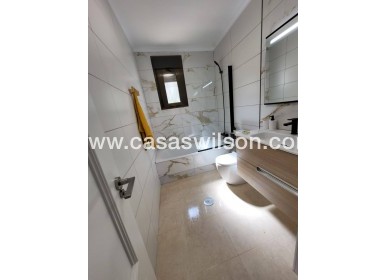 Sale - Townhouse - Villamartin - Costa Blanca