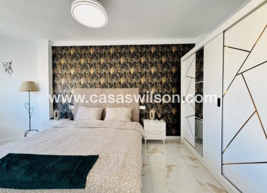 Sale - Apartment - La Mata - Costa Blanca