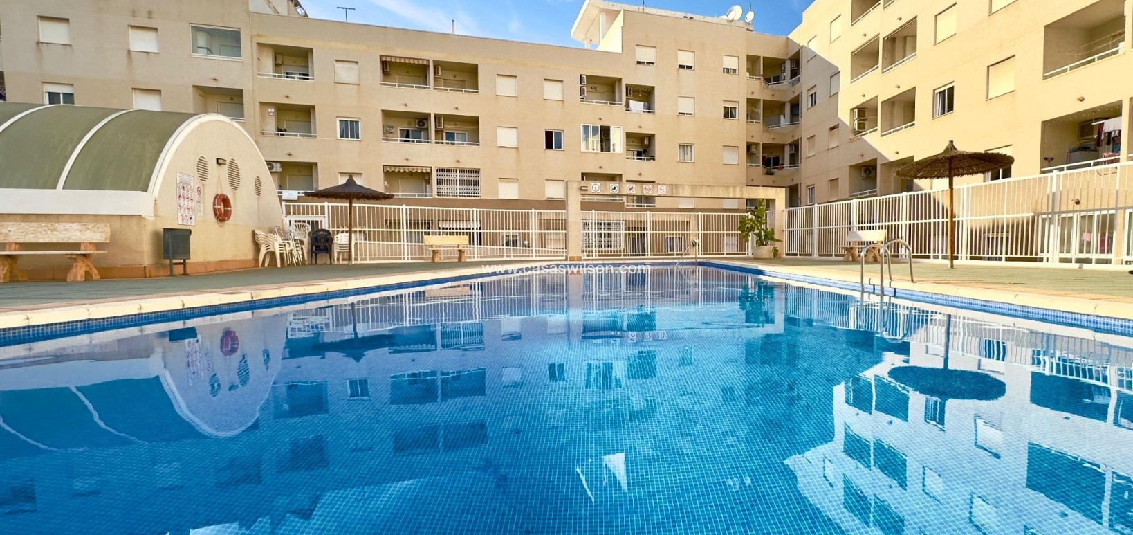 Sale - Apartment - Torrevieja - Centro