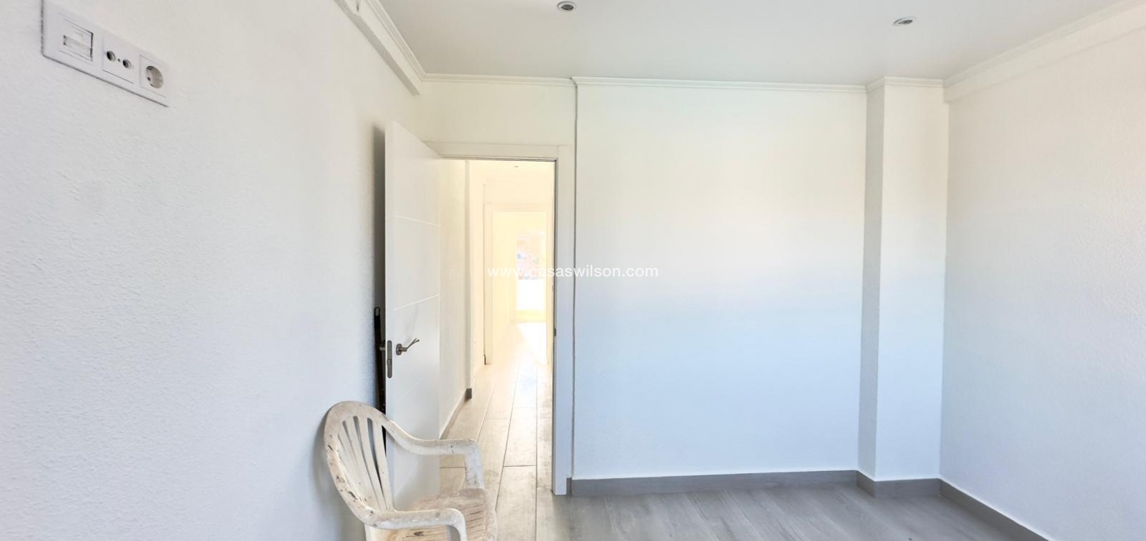 Sale - Townhouse - Torrevieja - La Mata