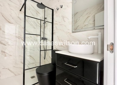 Sale - Townhouse - Torrevieja - La Mata