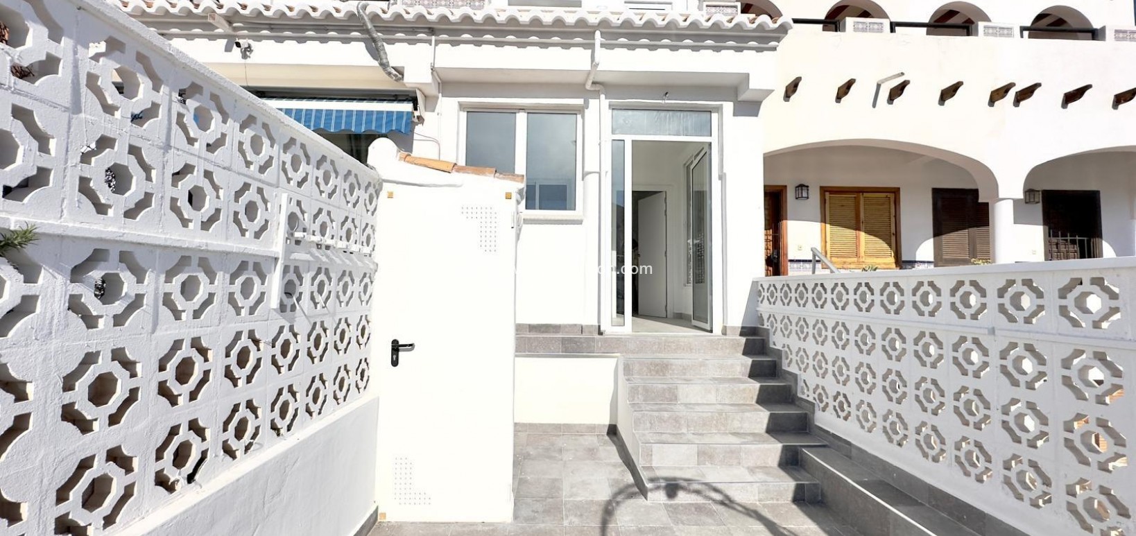 Sale - Townhouse - Torrevieja - La Mata