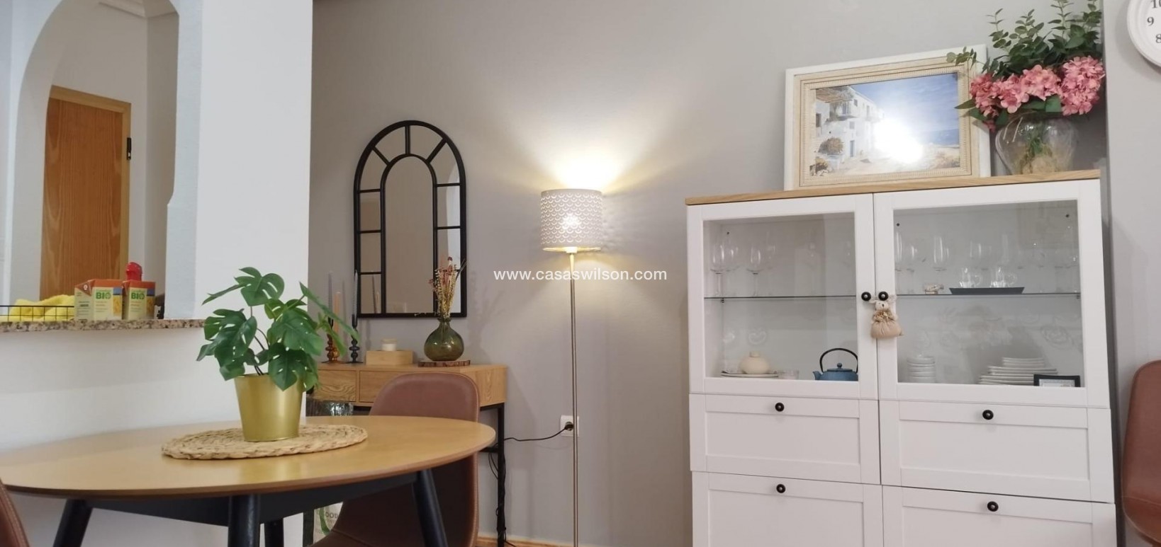 Sale - Apartment - Torrevieja - La Mata