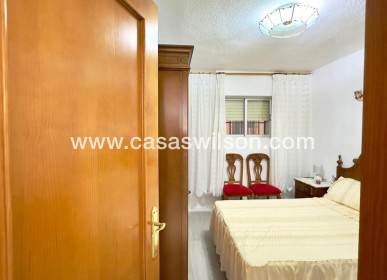 Sale - Apartment - Guardamar del Segura - CENTRO