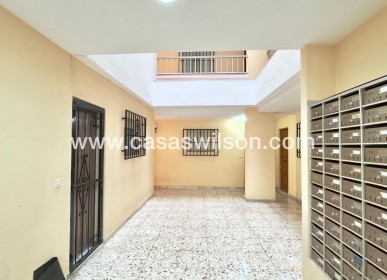 Sale - Apartment - Guardamar del Segura - CENTRO