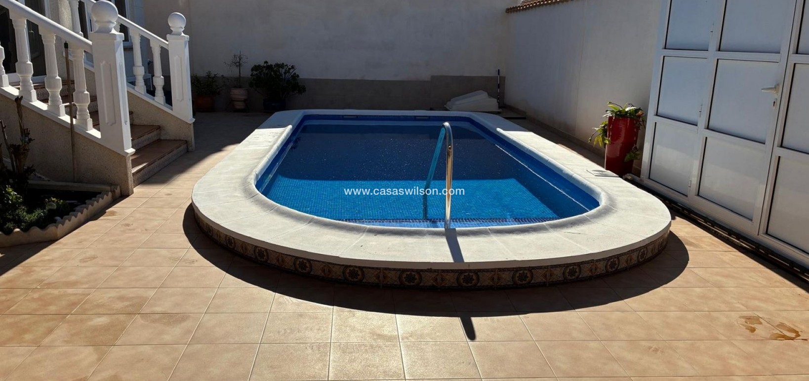 Sale - Villa - Rojales
