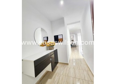 Sale - Apartment - Torrevieja - Playa del Cura