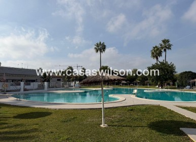 Sale - Bungalow - Torrevieja - Los Balcones