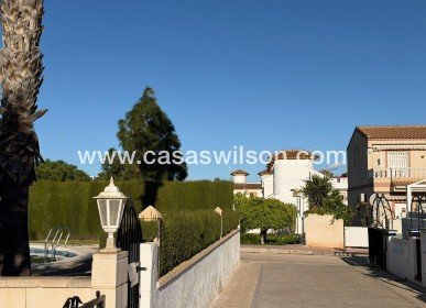 Sale - Townhouse - Orihuela Costa - Playa Flamenca