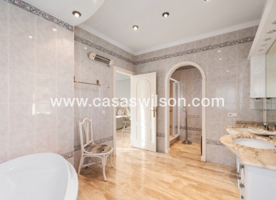 Sale - Villa - Ciudad Quesada - Doña pepa