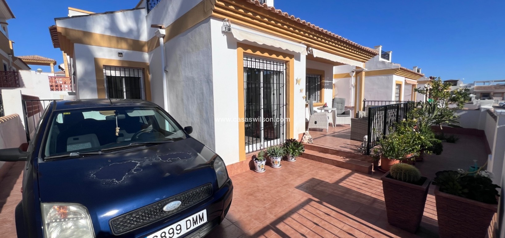 Sale - Independent villa - Vistabella golf  - Vistabella Golf