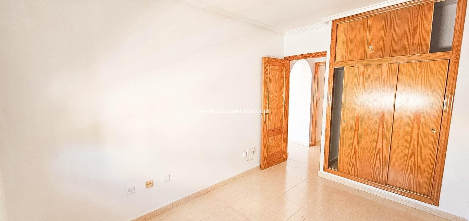 Sale - Apartment - Orihuela Costa - La Florida