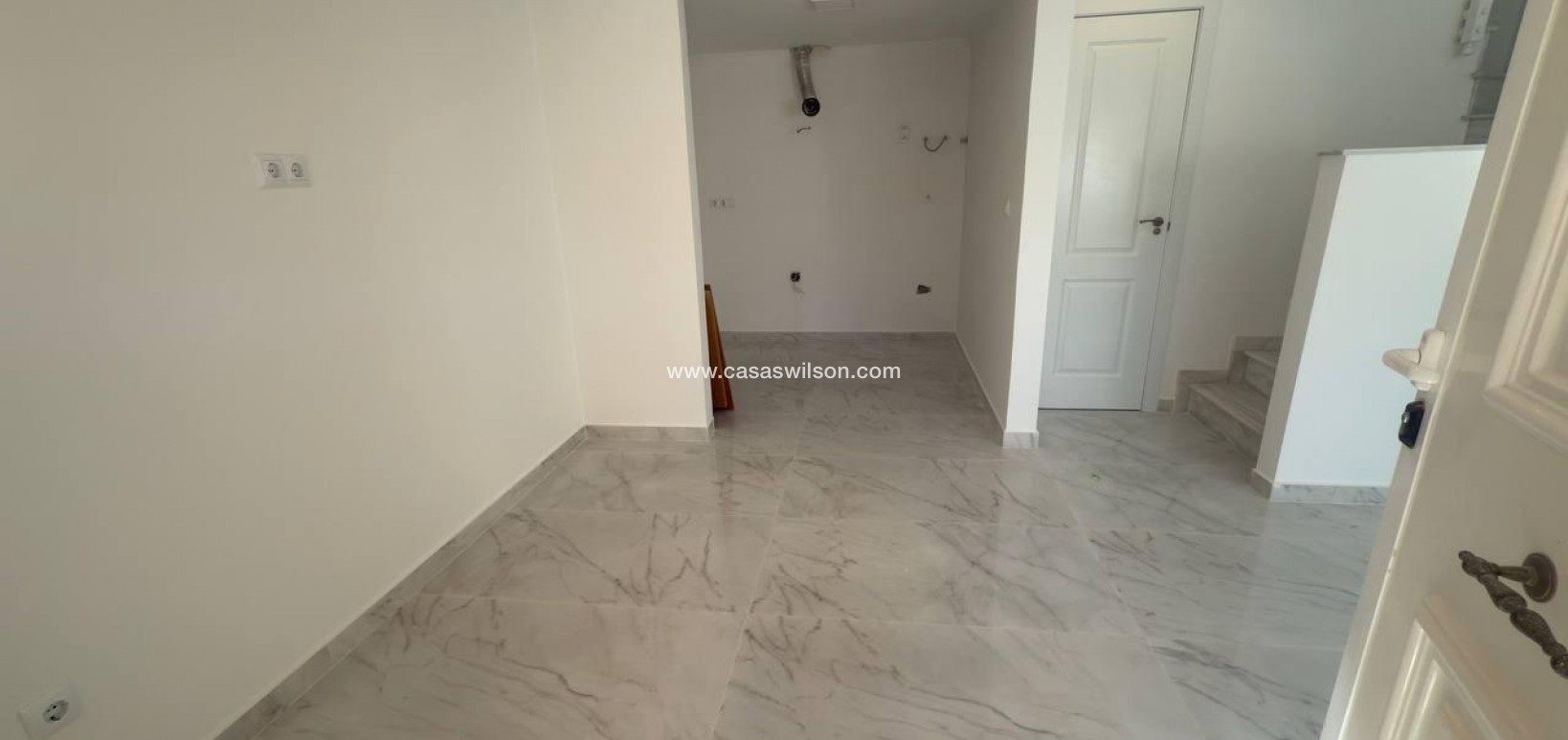 Sale - Townhouse - Torrevieja - Aguas Nuevas