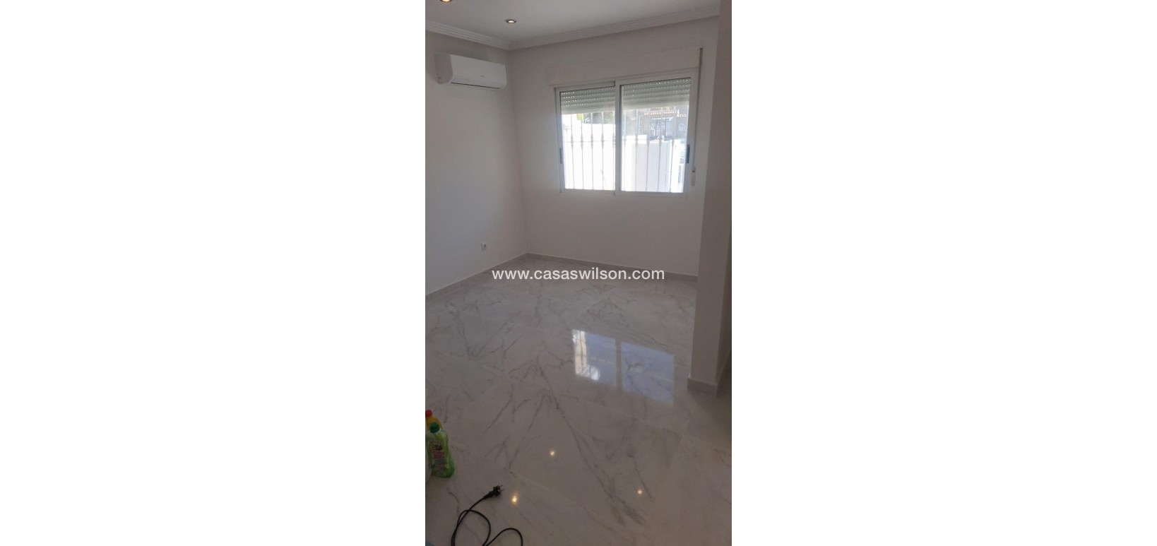 Sale - Townhouse - Torrevieja - Aguas Nuevas