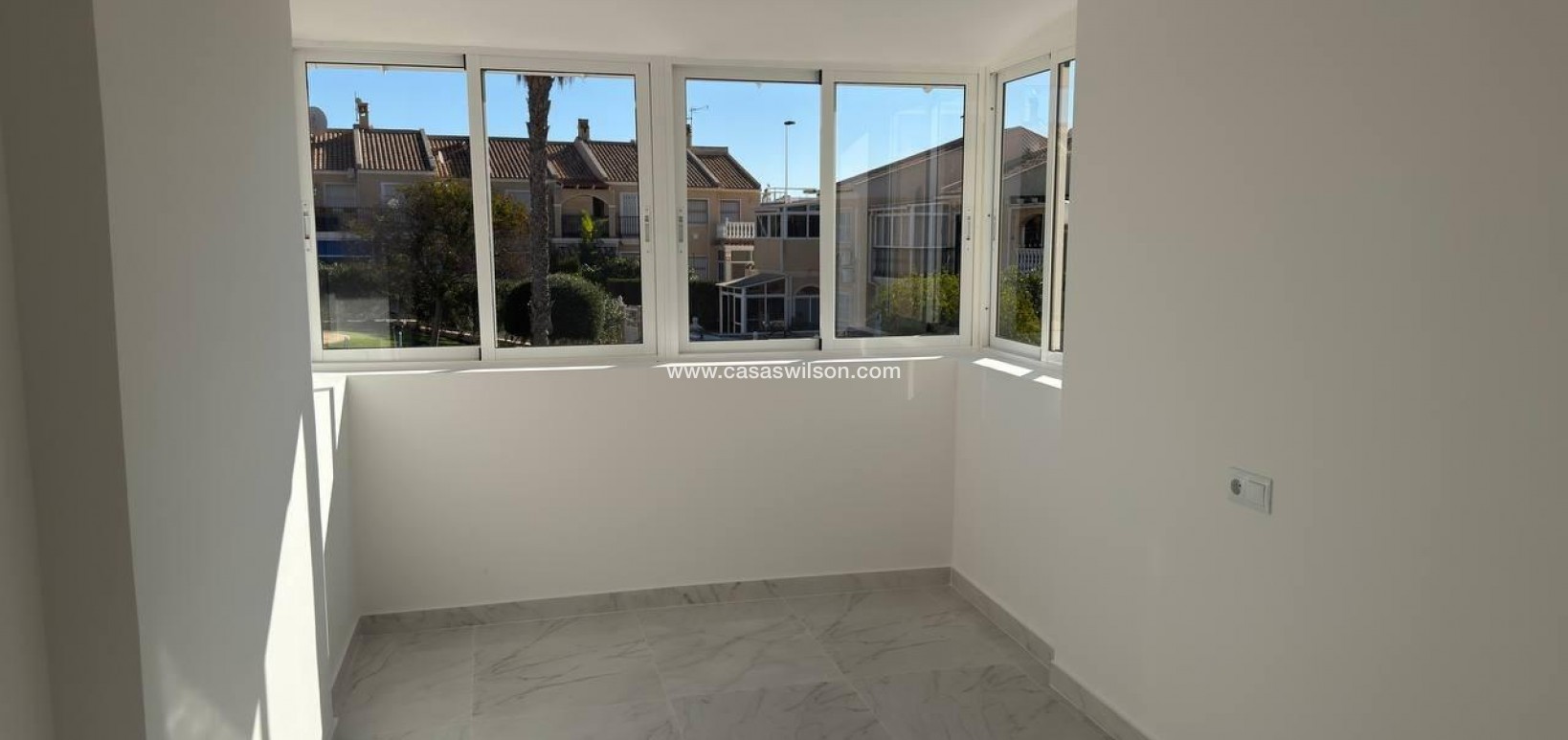 Sale - Townhouse - Torrevieja - Aguas Nuevas