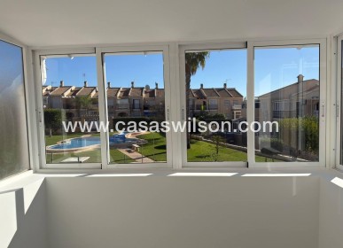 Sale - Townhouse - Torrevieja - Aguas Nuevas