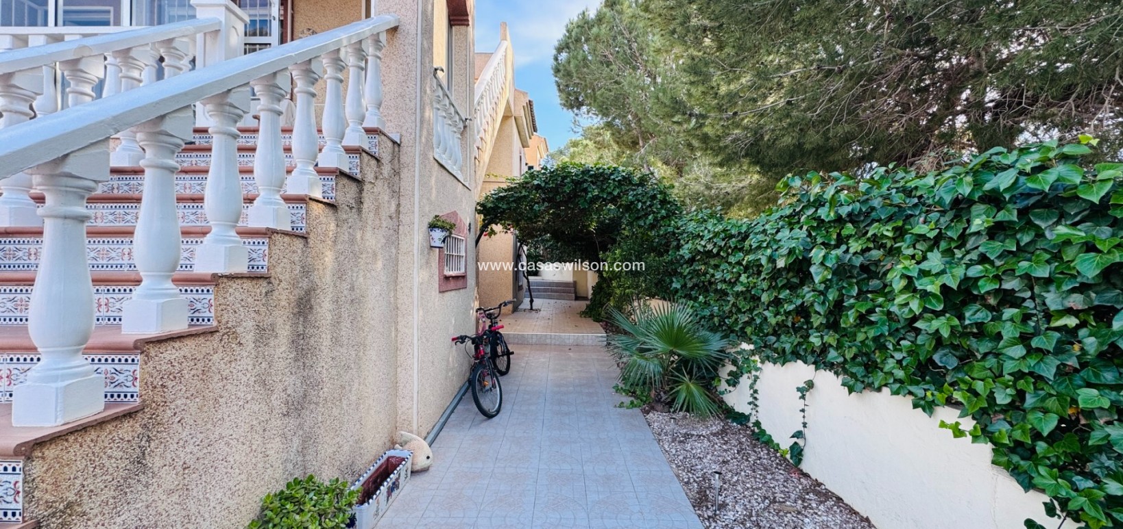 Sale - Villa - Algorfa