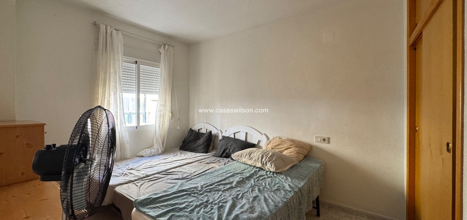 Sale - Appartement - Torrevieja C