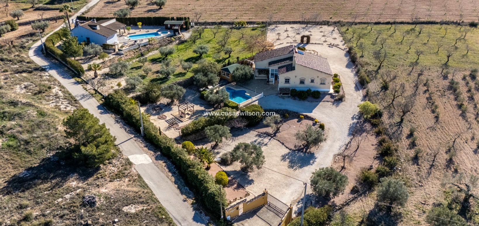 Sale - Country Property/Finca - La Zarza