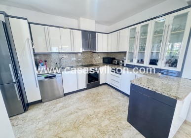 Sale - Villa - Las Ramblas Golf