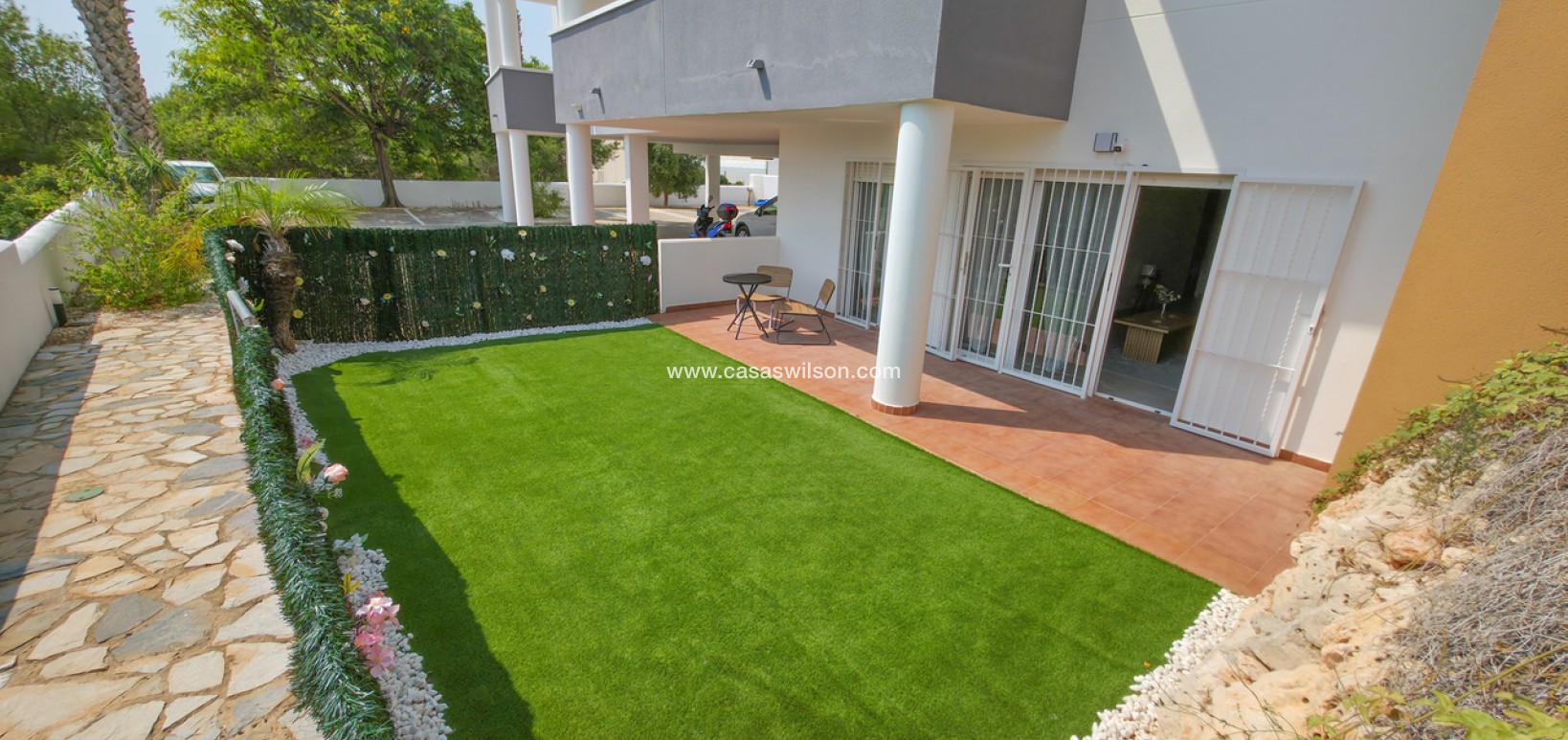 Sale - Apartment - Villamartin - Costa Blanca