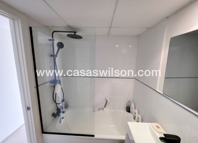 Sale - Apartment - Villamartin - Costa Blanca