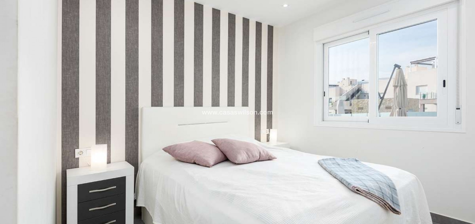 Sale - Bungalow - Torrevieja - Costa Blanca