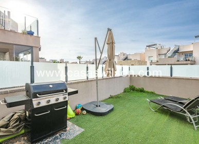Sale - Bungalow - Torrevieja - Costa Blanca