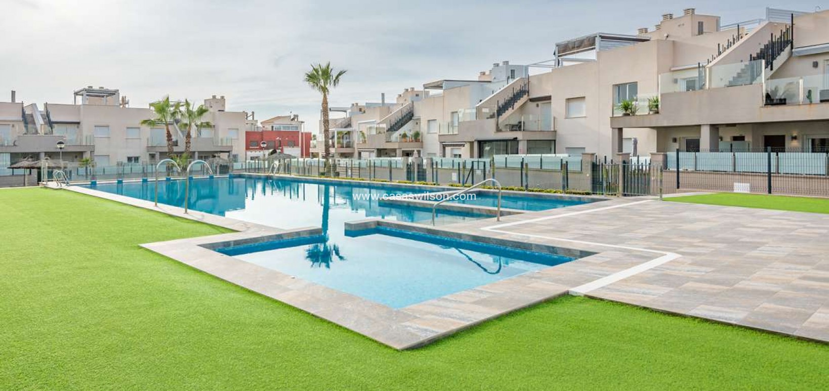 Sale - Bungalow - Torrevieja - Costa Blanca
