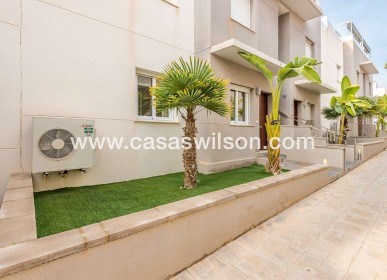 Sale - Bungalow - Torrevieja - Costa Blanca