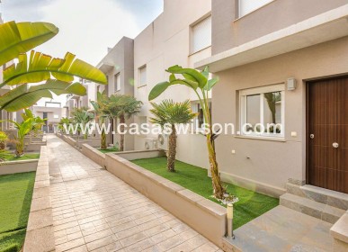 Sale - Bungalow - Torrevieja - Costa Blanca
