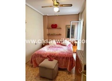 Sale - Apartment - Torrevieja - Centro